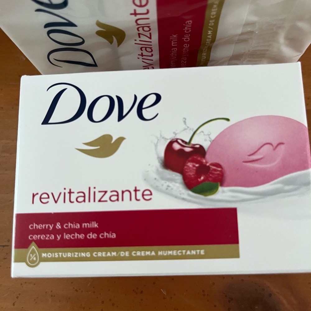 Dove Revitalizing Cherry and Chia Moisturizing Bar Soap